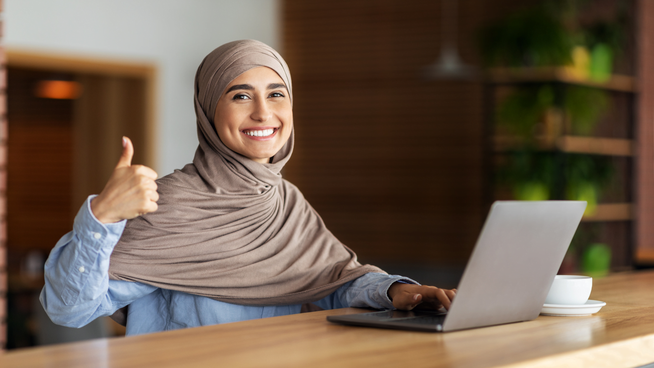 Exploring the challenges faced in developing Islamic web solutions