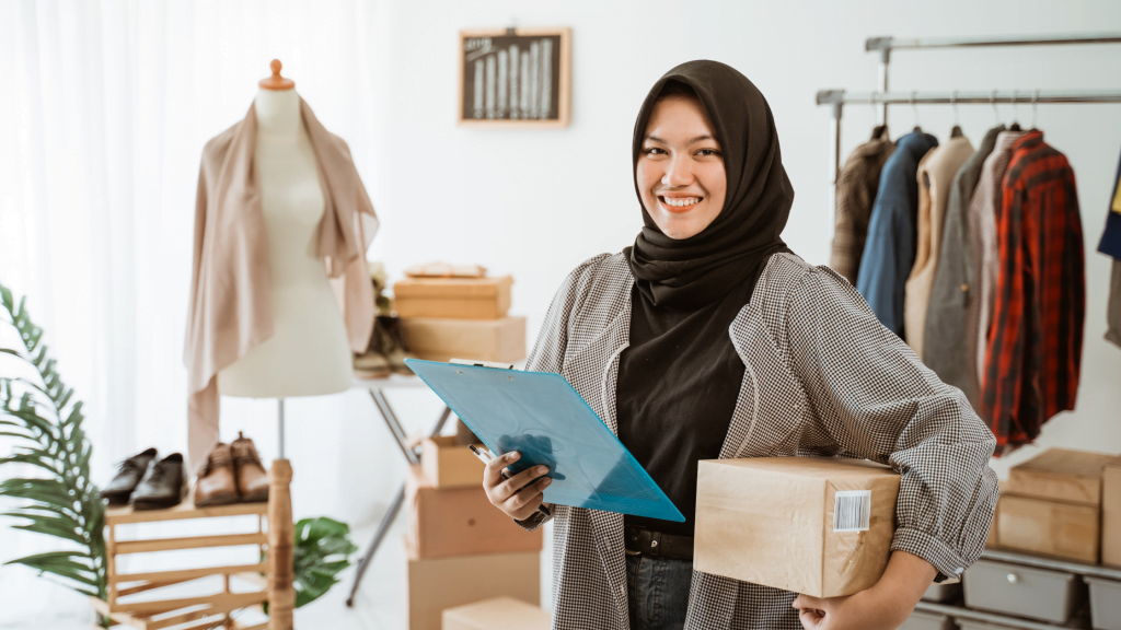 The Rise of Modest Fashion in Mobile Commerce for Muslim Consumers